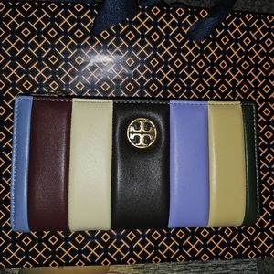 Tory Burch Willa Patchwork Slim Envelope Wallet (Multi in color) Authentic NEW